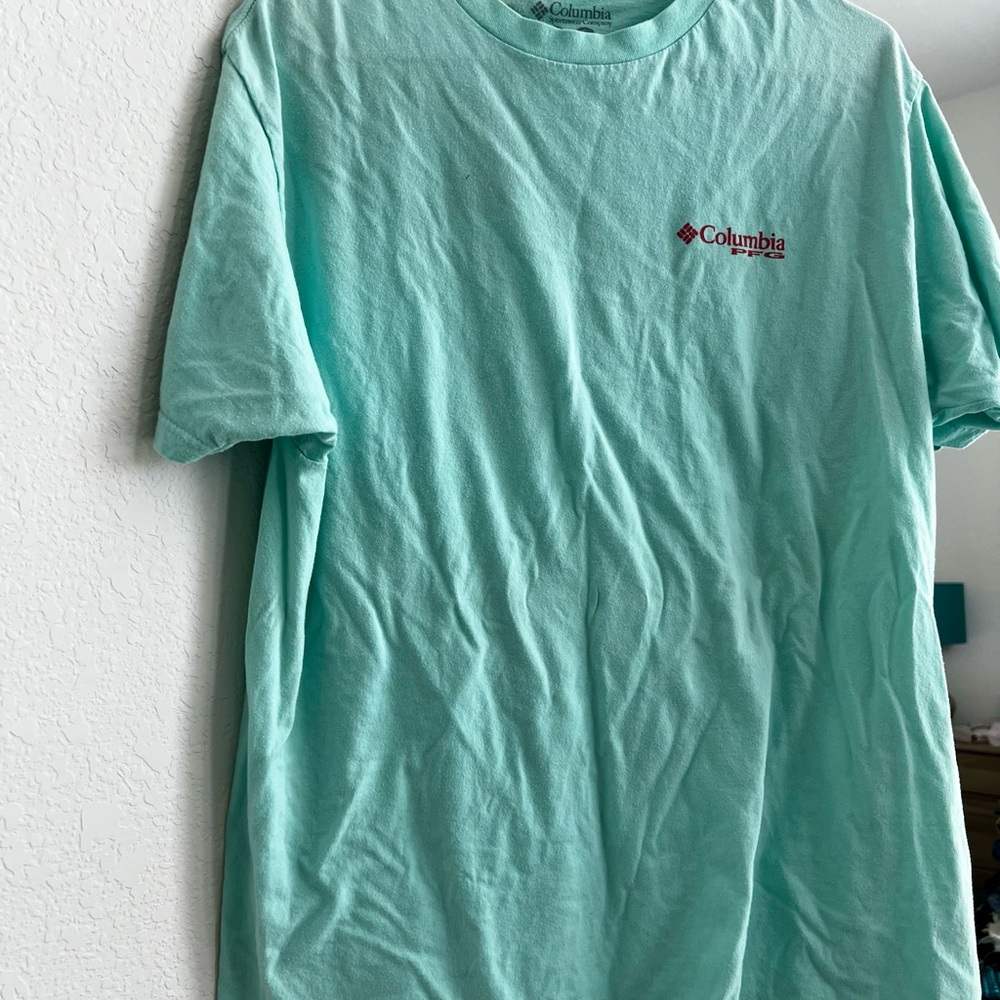 Columbia Men's Light Blue Short Sleeve Tee